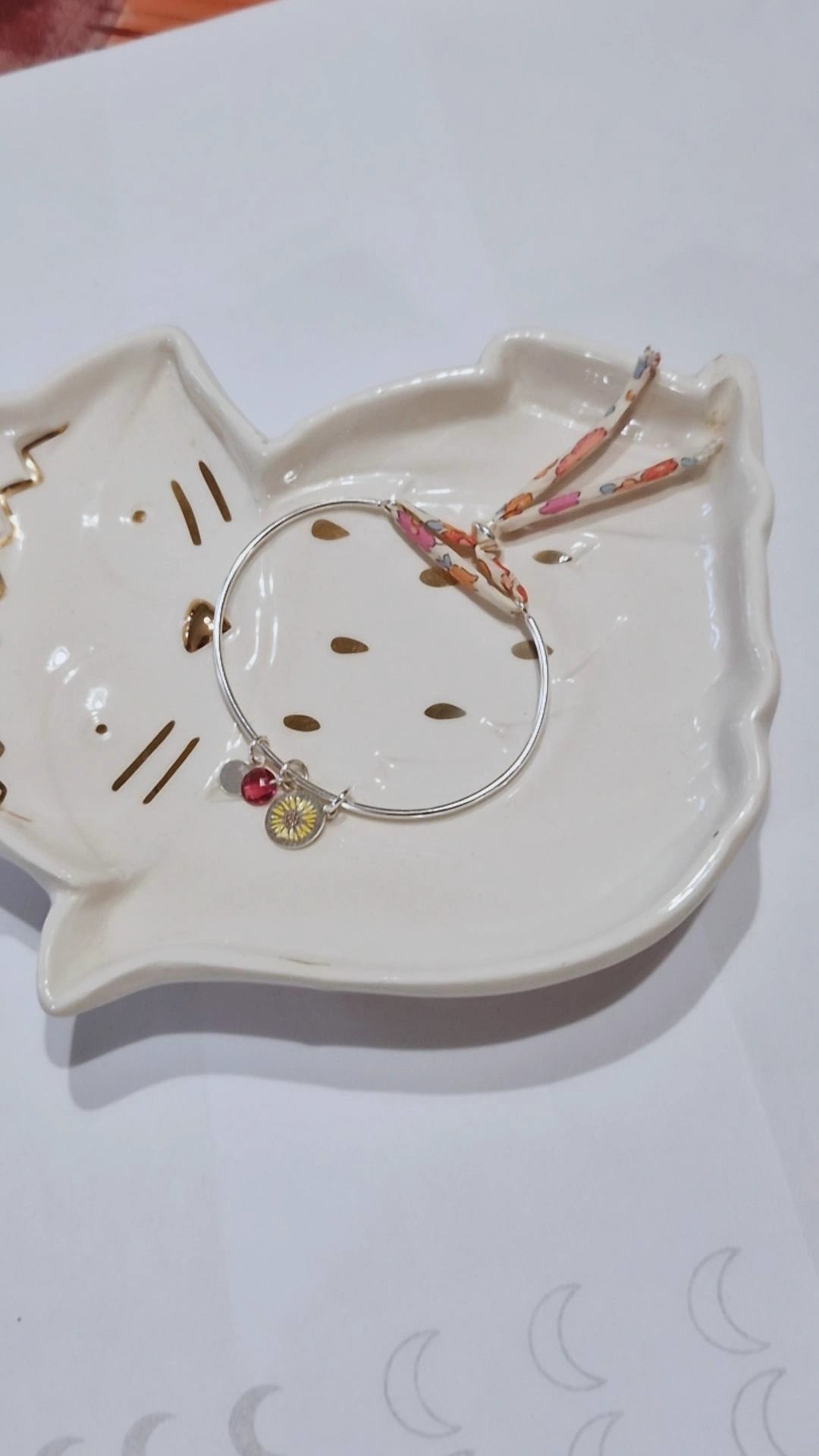 Brazalete Sol de libertad en plata 925 | Pétalos de Plata