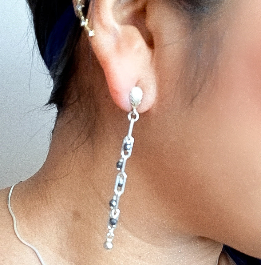 pendientes artesanales con movimiento