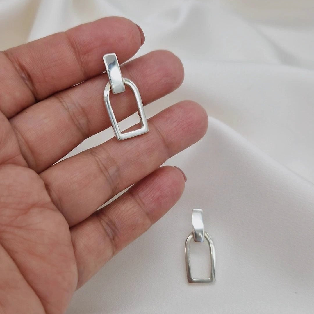 Joyas elegantes y ligeras para uso diario.